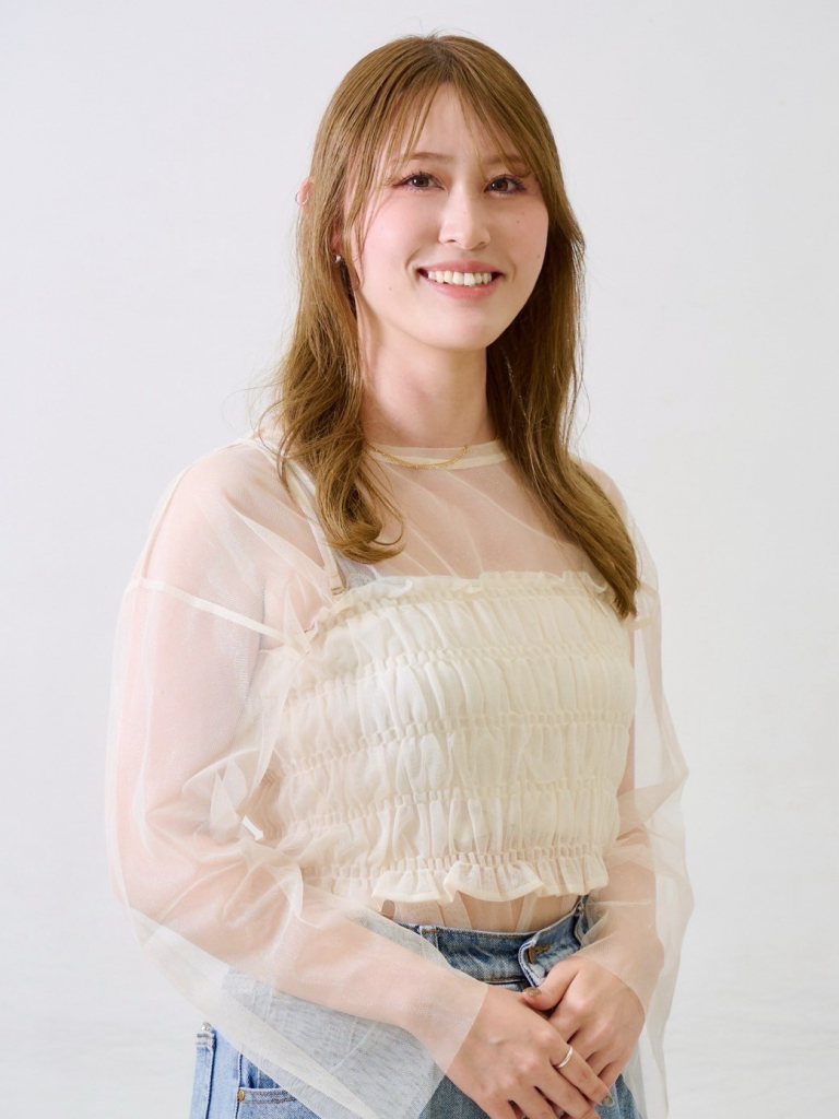 我我孫子にあるドライヘッドスパサロン「AVENIR ネイル&マツエク 我孫子店（シフクノウタタネ）」のスタッフ「高橋 紗恵」